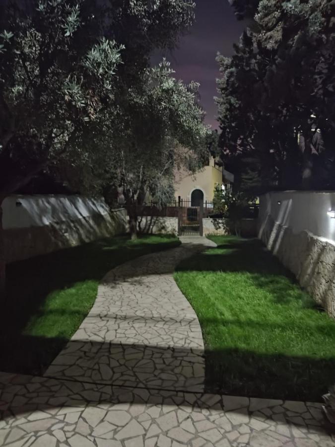 Camilla Santa Maria Al Bagno Nardo