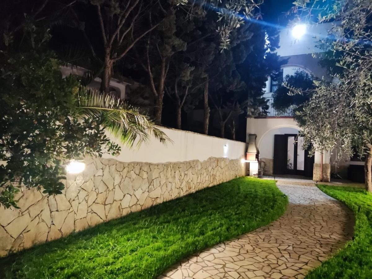 Camilla Santa Maria Al Bagno Villa